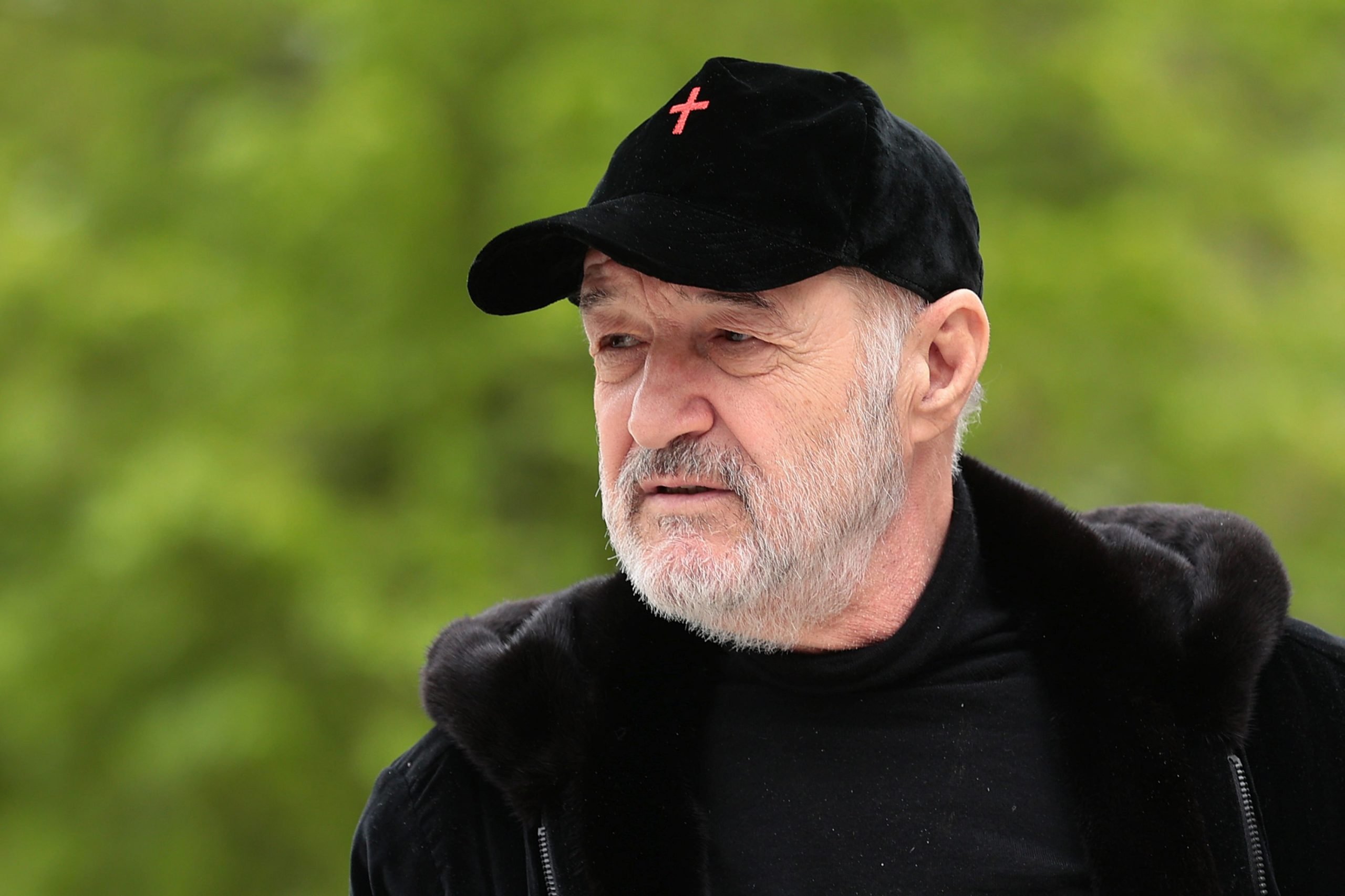 FCSB încheie sezonul regulat într-o notă negativă, pierzând cu 1-3 în fața celor de la U Cluj, o echipă care, după această victorie, se pregătește pentru faza play-off-ului