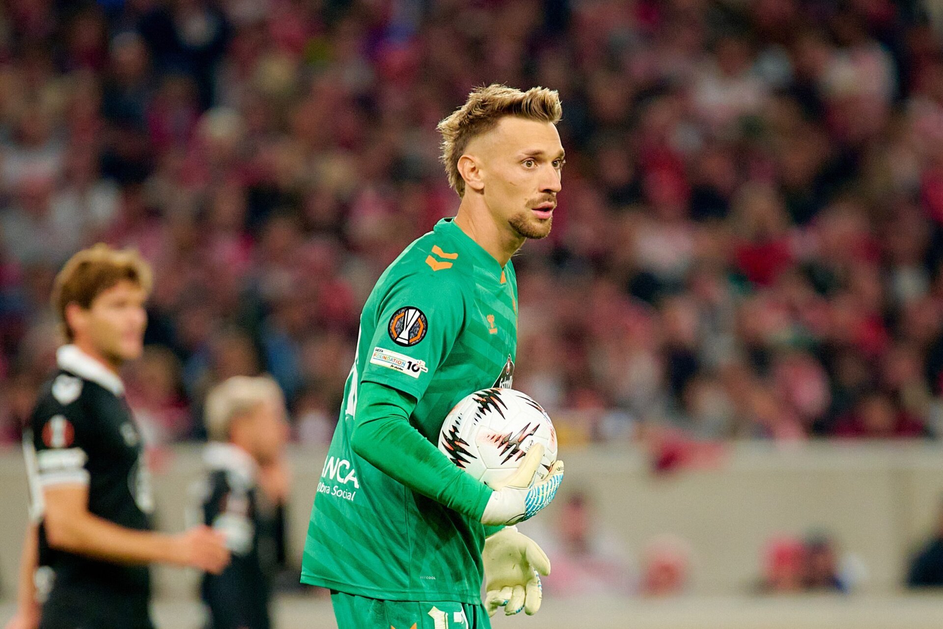 Celta Vigo a avut parte, duminică, de un meci intens în fața marelui rival Real Madrid, dar, din păcate pentru gazde, victoria le-a scăpat printre degete în prelungiri