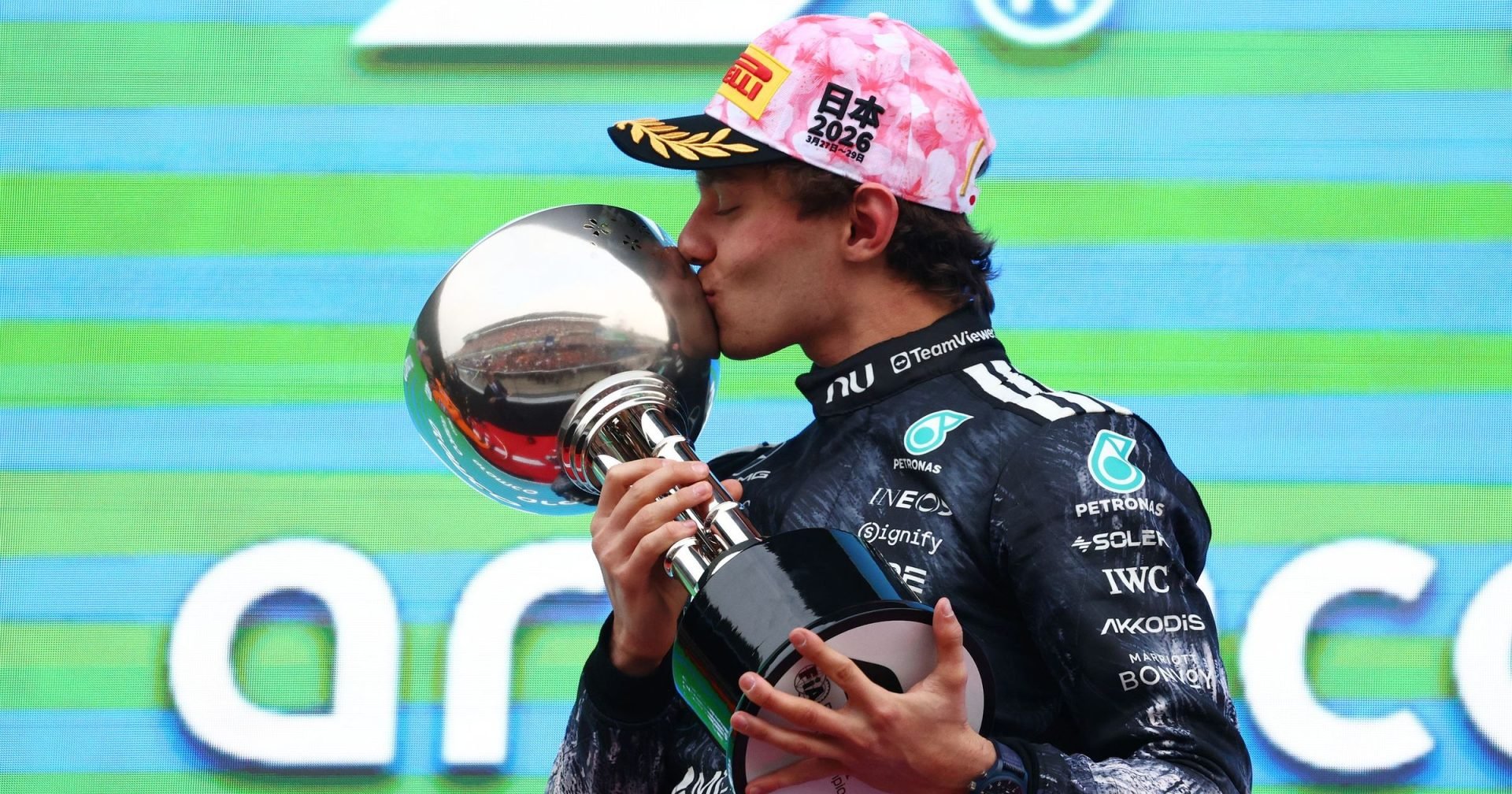 Kimi Antonelli a făcut istorie în ultima etapă a Campionatului Mondial de Formula 1, câștigând Marele Premiu al Japoniei de la Suzuka și devenind cel mai tânăr lider din istoria acestui sport