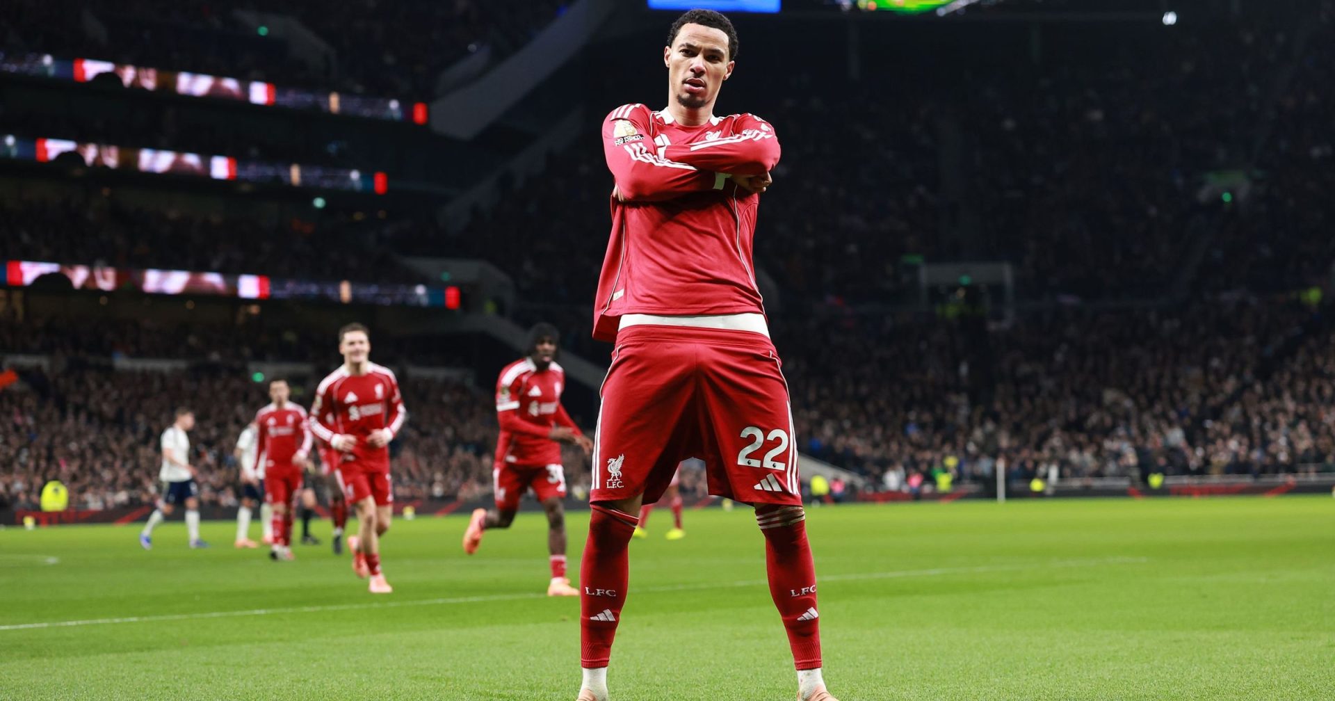 Liverpool și Tottenham se pregătesc pentru un duel crucial duminică, de la ora 18.30, pe stadionul Anfield