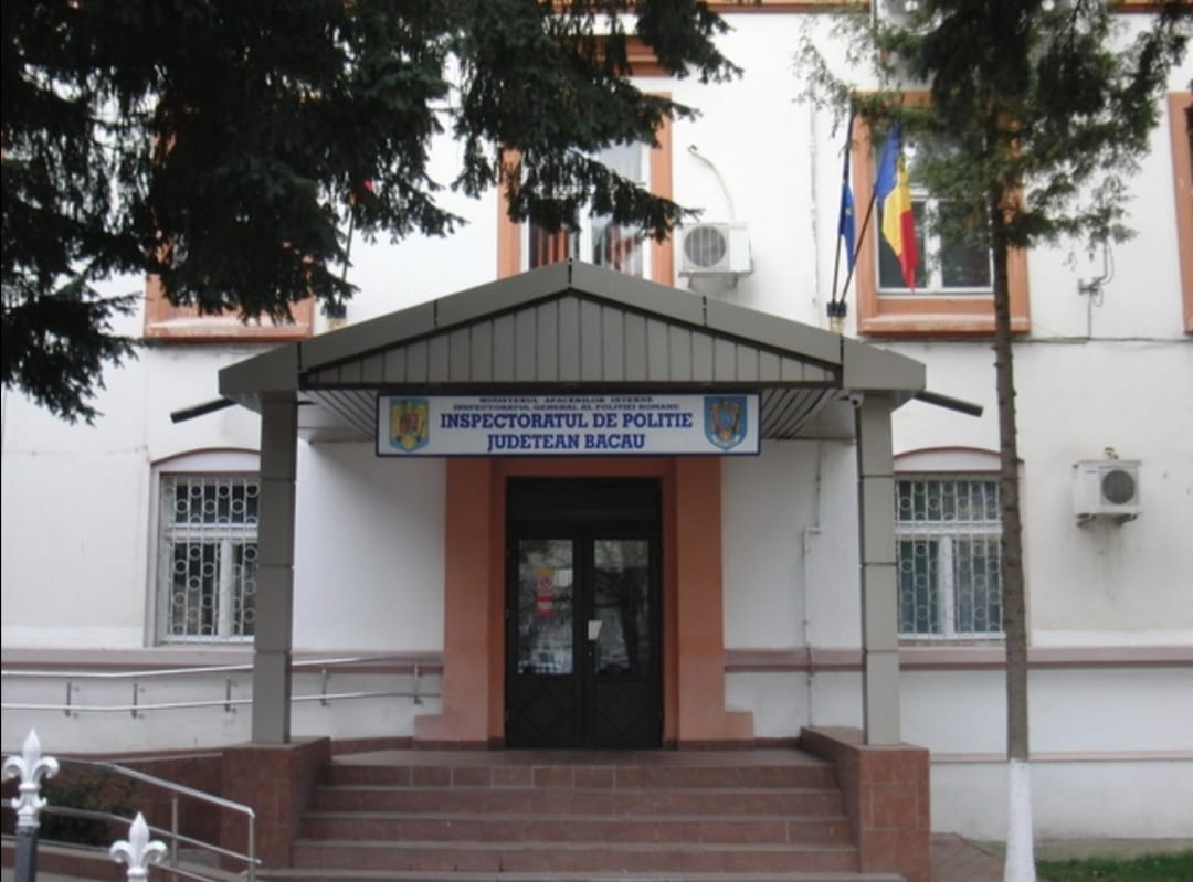 Tragedie în lumea poliției din Bacău: Gabriela Ciobanu, o colegă respectată, a murit brusc Moartea subită a Gabrielei Ciobanu, purtător de cuvânt al Poliției din Bacău, a stârnit un val de emoție și durere în comunitatea locală