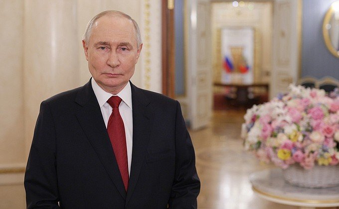Vladimir Putin a transmis un mesaj de felicitare cu ocazia Zilei Internaționale a Femeii, evidențiind importanța și valoarea femeilor din Rusia în discursul său oficial