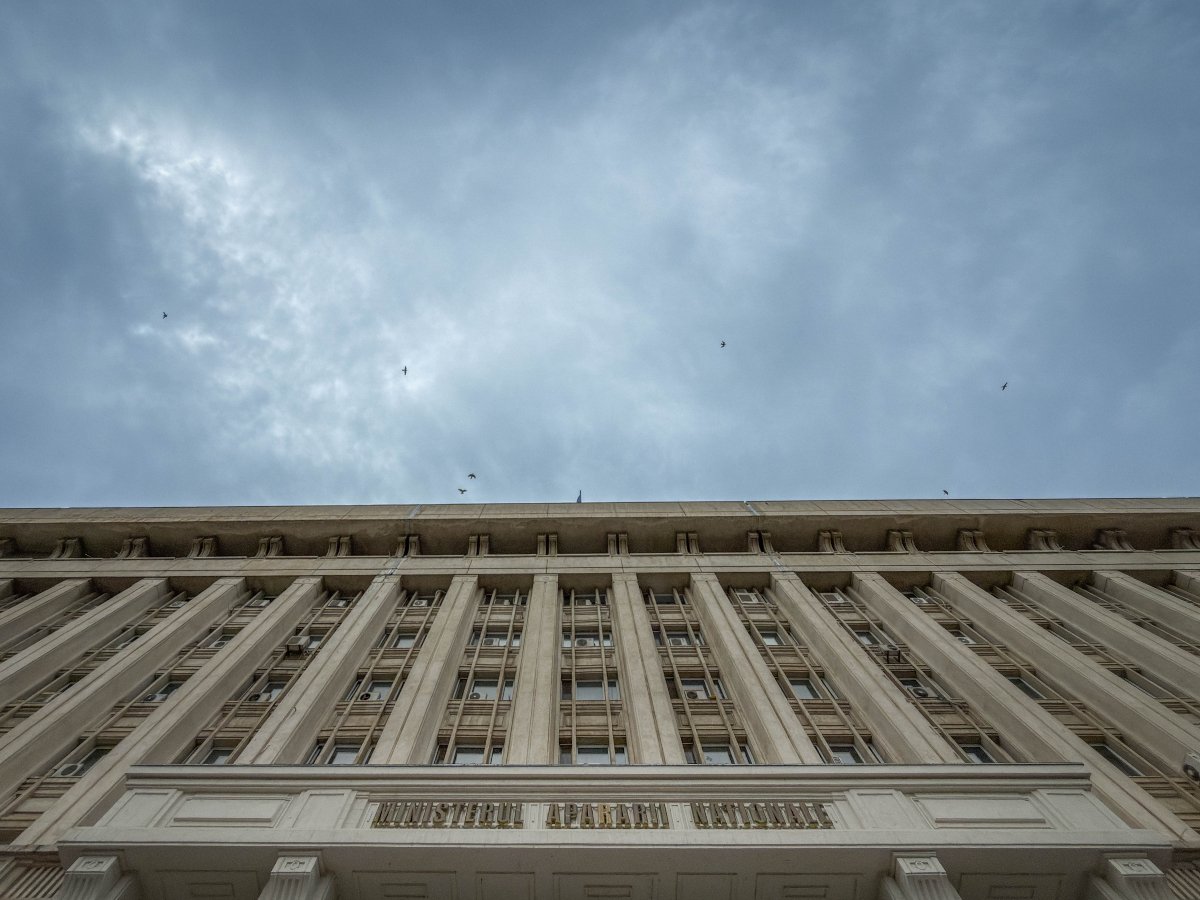 România își consolidează sistemele de apărare națională în contextul tensiunilor din Orientul Mijlociu, menținând o vigilență maximă și o cooperare constantă cu aliații din NATO