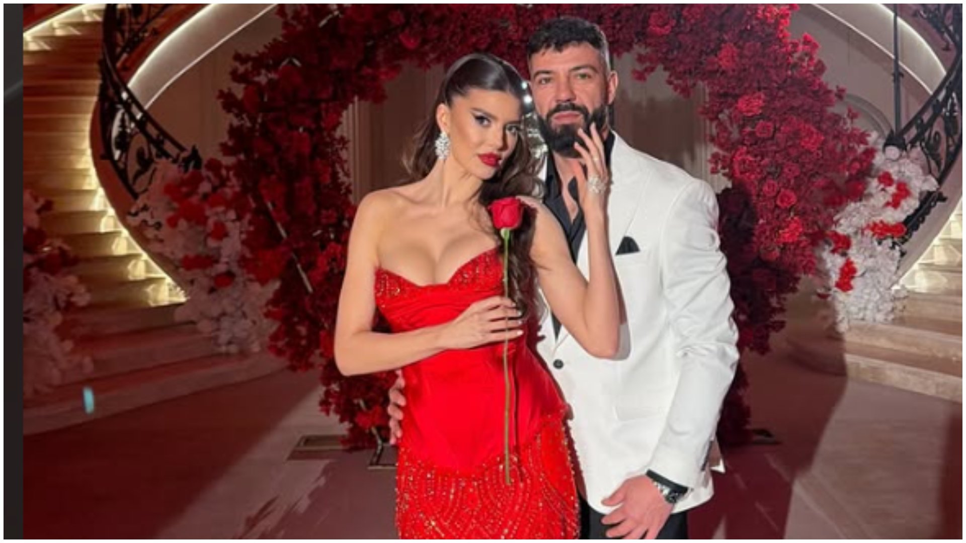 Un fost jucător emblematic al Rapidului, Marius Constantin, a stârnit recent discuții pe rețelele sociale după apariția sa într-un videoclip surprinzător, purtând un tricou vechi al Universității Craiova