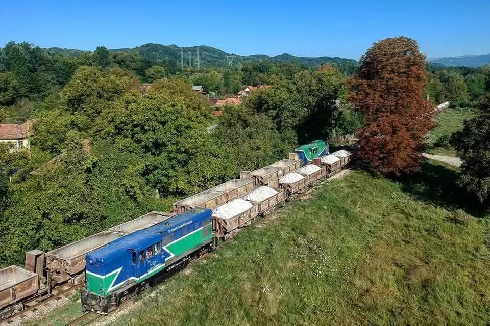 Mocănița istorică din Vâlcea, o mărturie a tradiției feroviare românești, ar putea fi refăcută ca atracție turistică remarcabilă