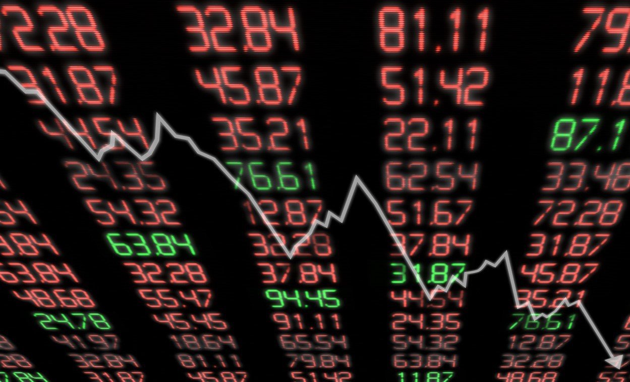 Piețele financiare internaționale se pregătesc pentru o deschidere tumultoasă la începutul săptămânii, în urma unui val de tensiuni generate de atacurile recente din Iran