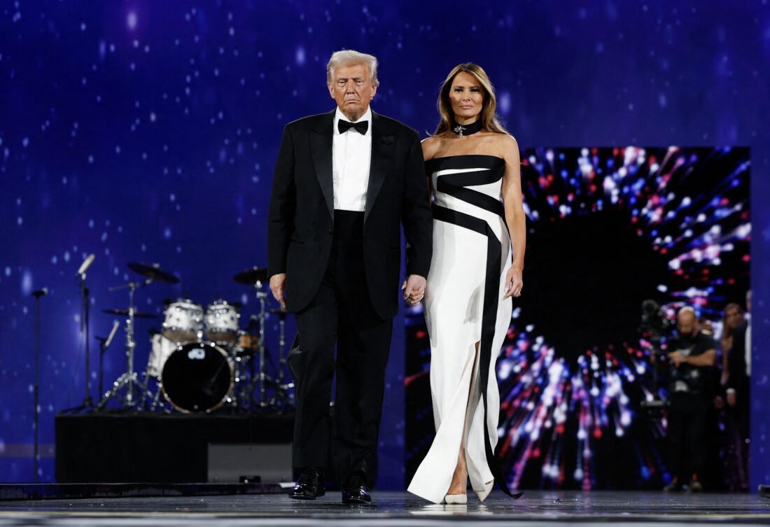 Donald Trump laudă documentarul Melaniei: „Vă vine să credeți? A fost foarte popular”