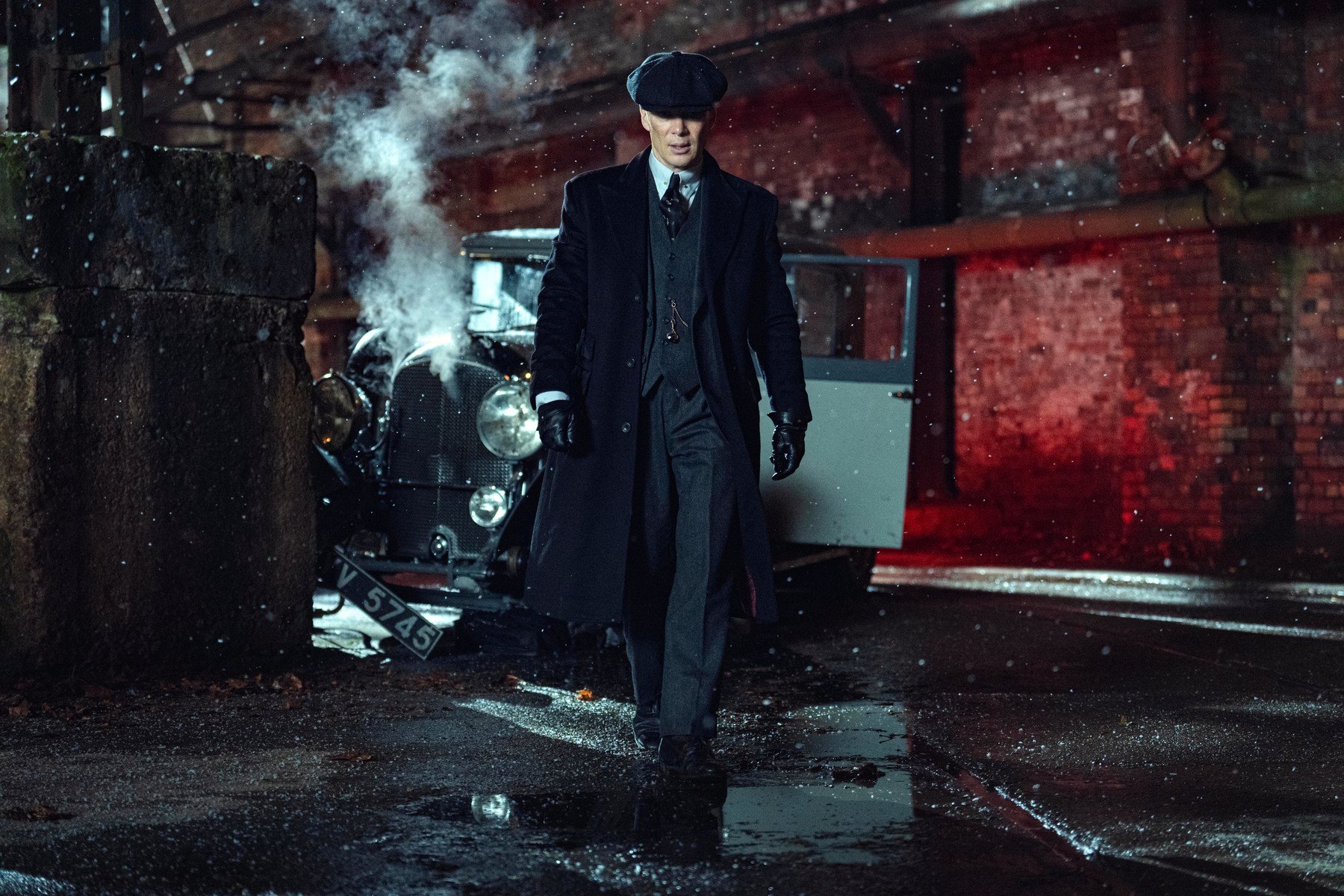Netflix revine în forță cu un nou lungmetraj inspirat din universul „Peaky Blinders”, intitulat „The Immortal Man”, care a fost lansat vineri pe platformă