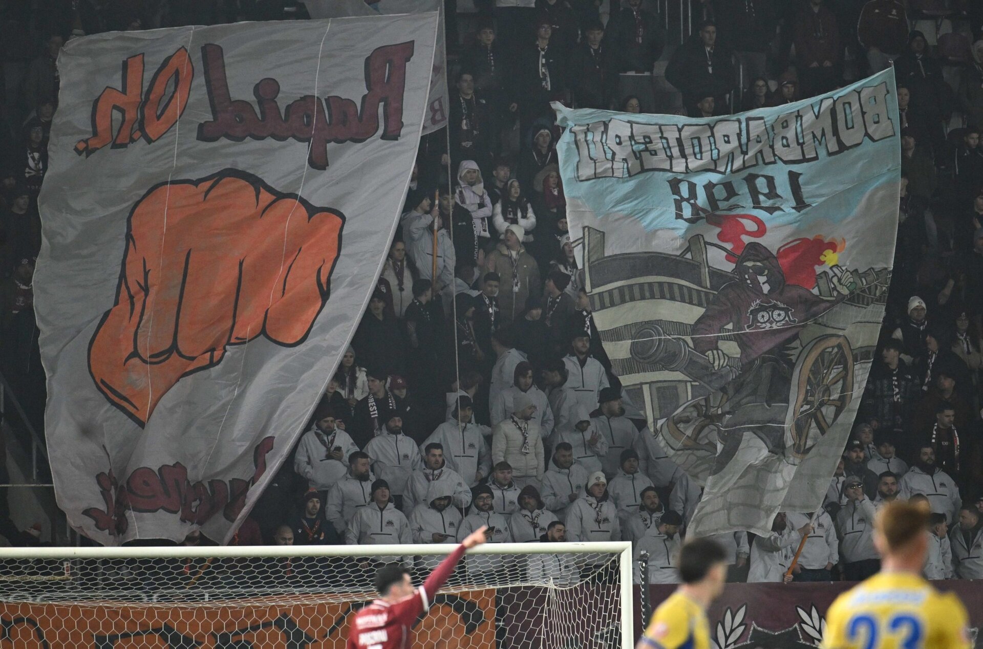 Rapid anunță startul oficial al campaniei de abonamente pentru faza play-off a SuperLigii: bilete și condiții de acces Rapid București face un pas important în pregătirea celei mai importante faze a sezonului, anunțând disponibilitatea abonamentelor pentru cele cinci meciuri de pe teren propriu din play-off-ul SuperLigii