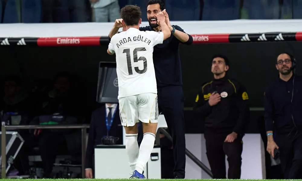 Real Madrid intră în returul dublului cu Manchester City cu un avantaj considerabil după victoria clară din tur, scor 3-0, pe Santiago Bernabeu