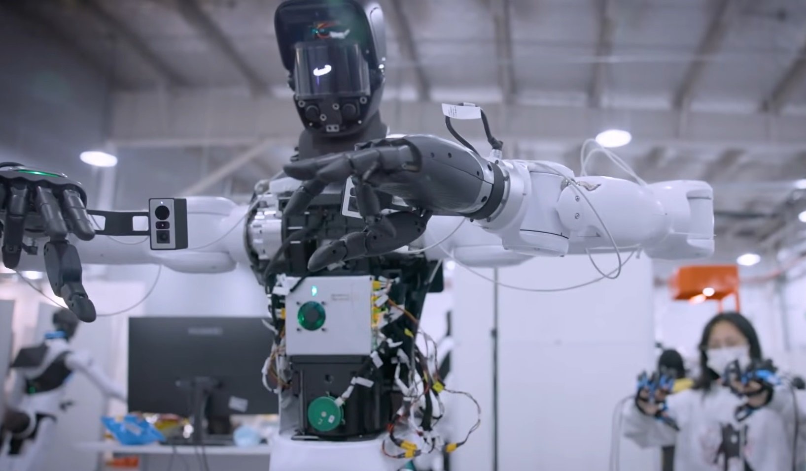 Robotică avansată în China: cum inventează roboți umanoizi capabili să intre în lumea reală În Wuhan, orașul cunoscut ca și „Optics Valley” pentru concentrația sa de centre de cercetare în domeniul tehnologic, o echipă de specialiști face pași semnificativi spre realizarea unui vis vechi: roboți umanoizi capabili să funcționeze în medii reale, de la spații domestice la fabrici industriale