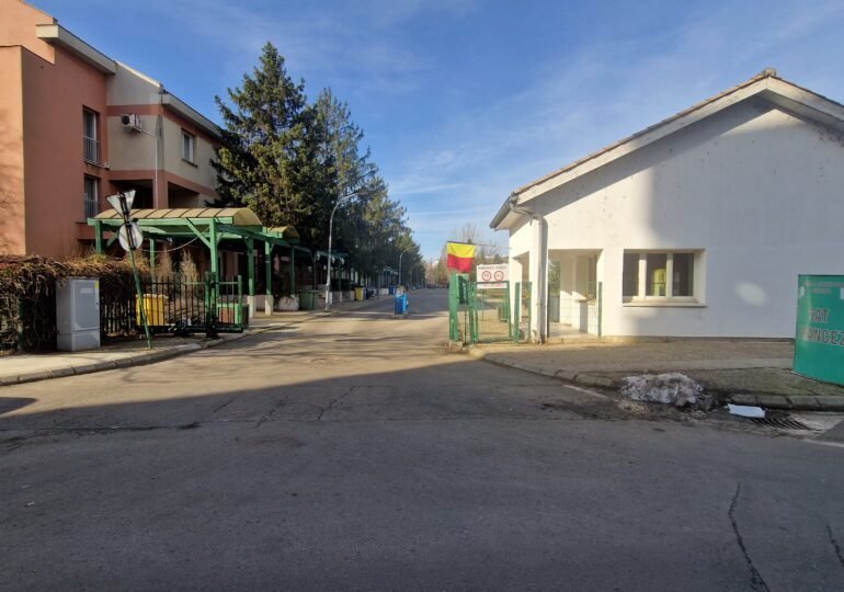 Primăria Capitalei, în baza unei situații surprinzătoare și cu multiple implicații în gestionarea patrimoniului public, are în administrare un apartament în Satul Francez, aflat în proprietatea unei organizații politice, Partidul Ecologist Român