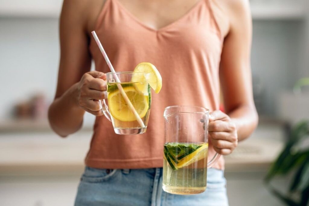 Când și cum să faci o detoxifiere: 8 sfaturi utile