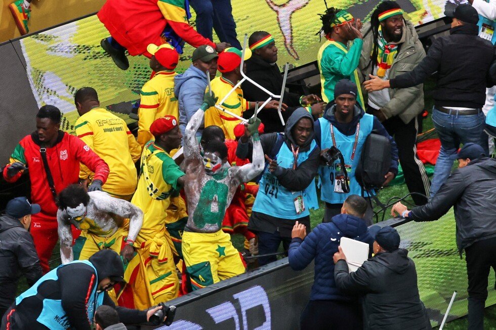 Confederația Africană de Fotbal îi retrage Senegalului titlul la Cupa Africii, declanșând duelul pentru supremație dintre Maroc și Senegal