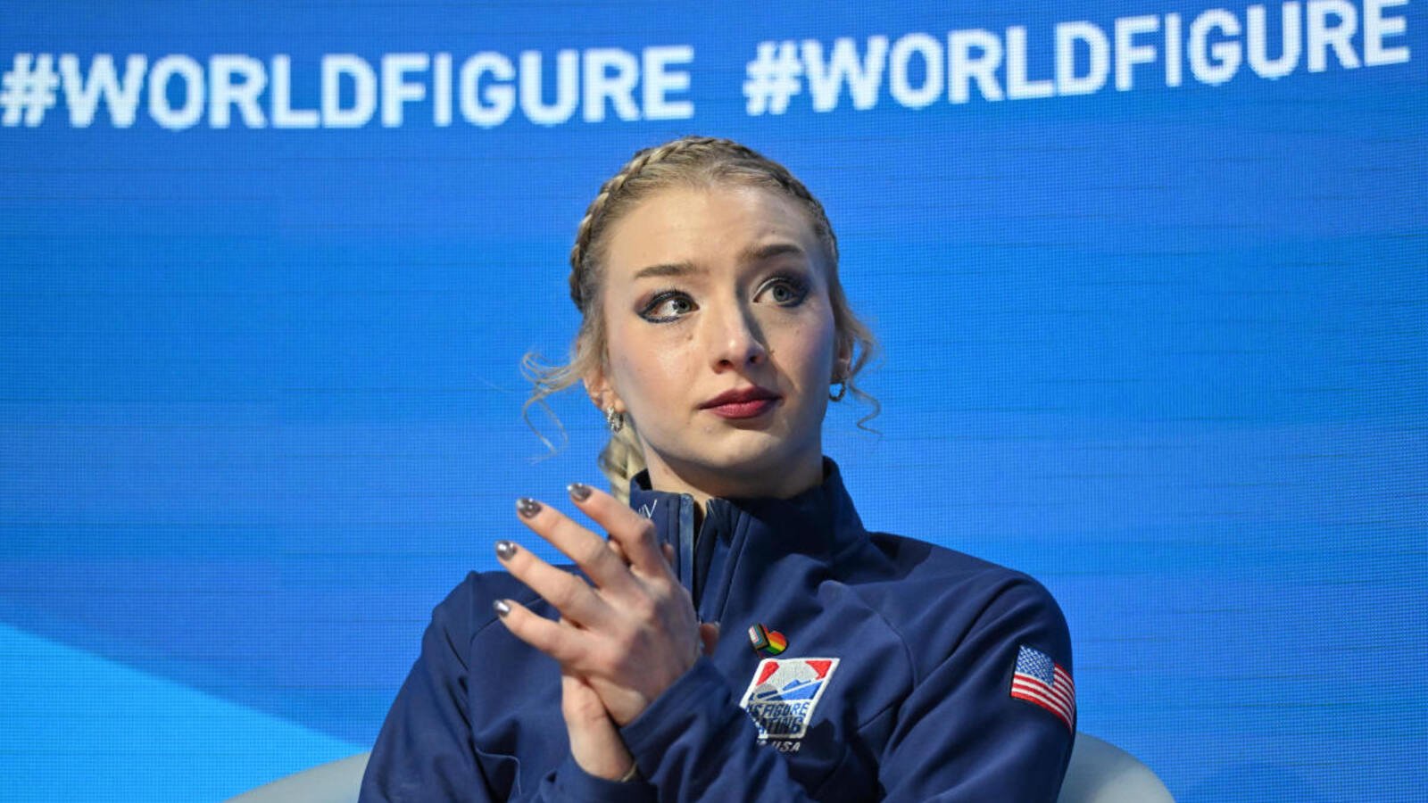Amber Glenn, sportivă americană de patinaj artistic, încheie sezonul cu o performanță sub așteptări la Campionatele Mondiale din Praga, dar cucerește inimile fanilor în ciuda rezultatelor Seara de joi a adus un rezultat neașteptat pentru Amber Glenn, una dintre cele mai promițătoare patinatoare ale Statelor Unite