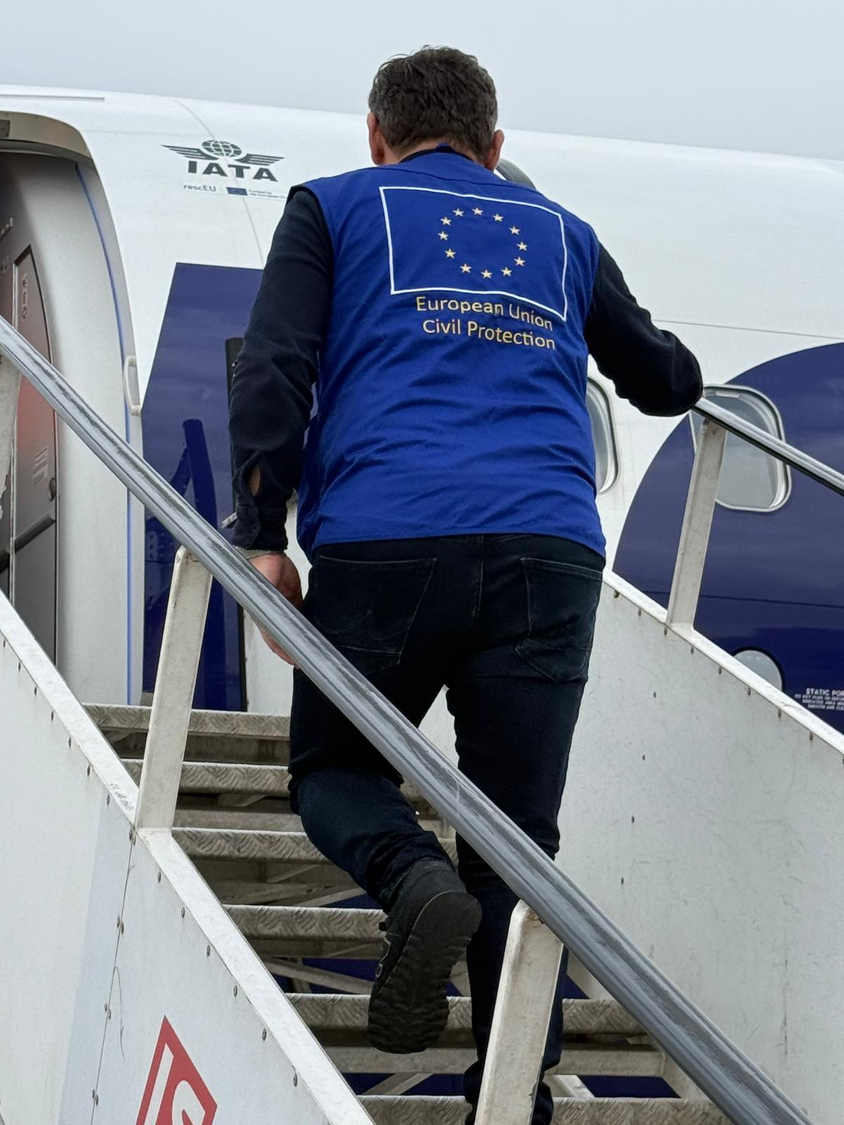 Zeci de mii de cetățeni străini rămân blocați în Orientul Mijlociu, evacuările fiind mult întârziate Situația umanitară din regiune devine tot mai tensionată, pe măsură ce zeci de mii de cetățeni străini se află încă izolați în state precum Siria, Iordania, Emiratele Arabe Unite, Oman și Arabia Saudită