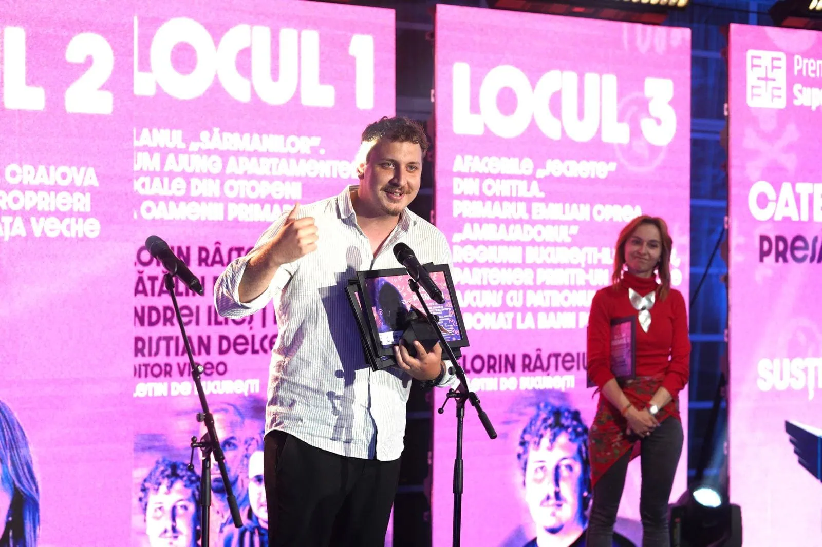 Redacția Buletin de București a fost nominalizată de trei ori la Premiile Superscrieri, la categoria Presă Locală