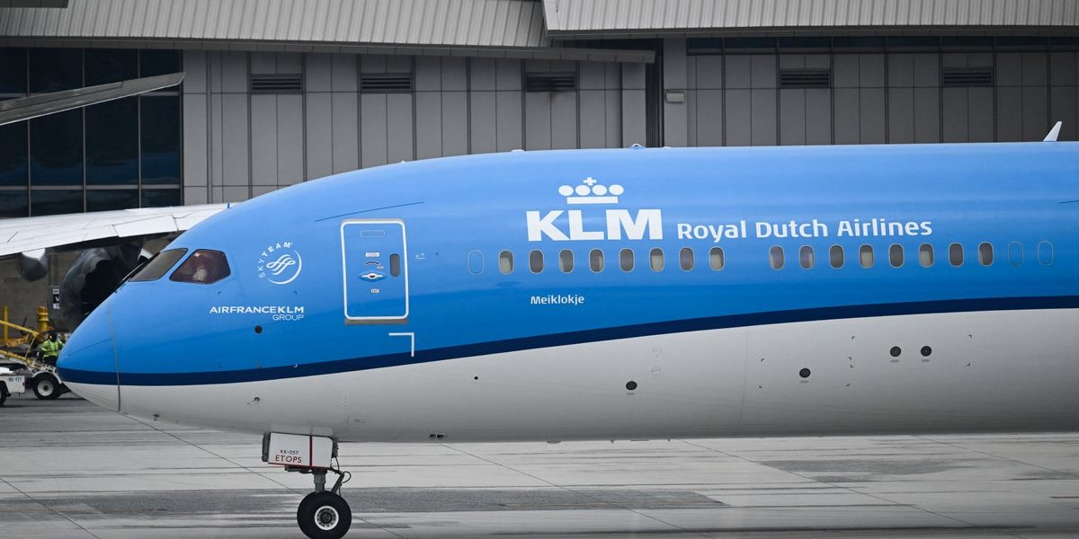 Bilete de avion de 40.000 de lire sterline: O familie, refuzată la îmbarcare de KLM spre Peru