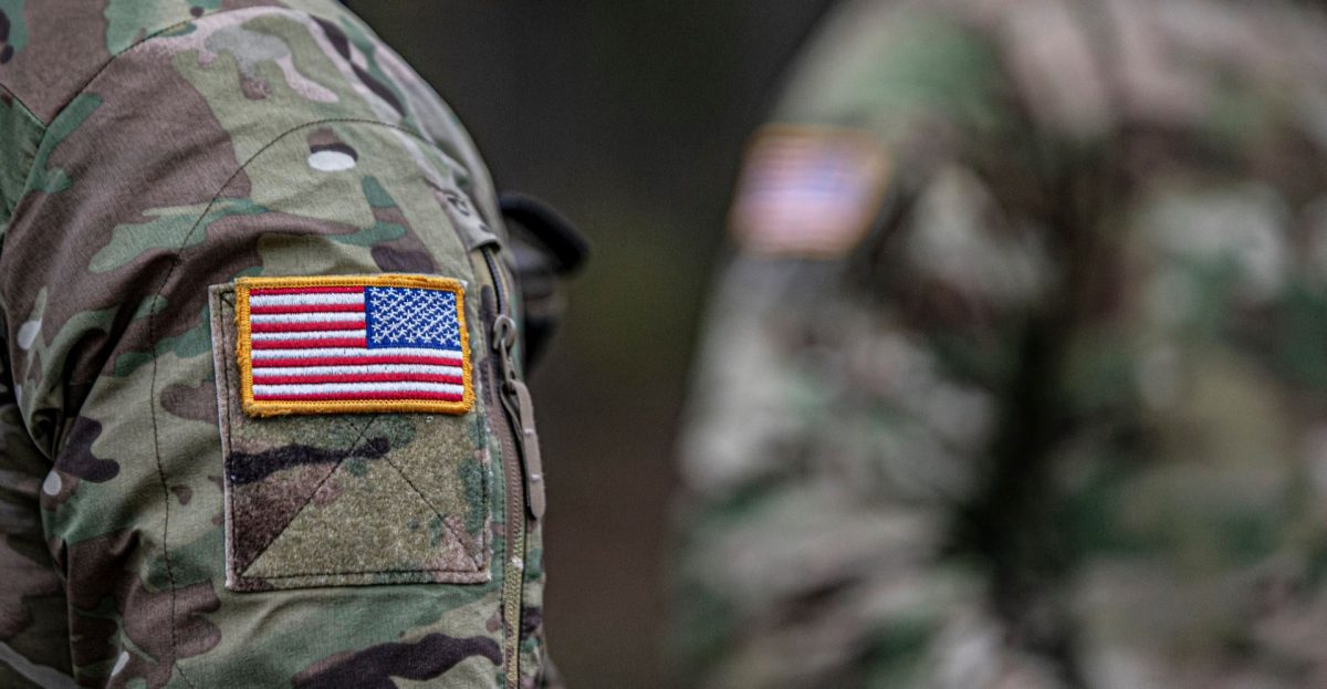 Uniunea de 16 foști ambasadori ai SUA avertizează asupra riscurilor ieșirii din NATO, exprimându-și preocuparea legată de o posibilă destabilizare a alianței militare și de implicarea în conflicte fără consultări amănunțite