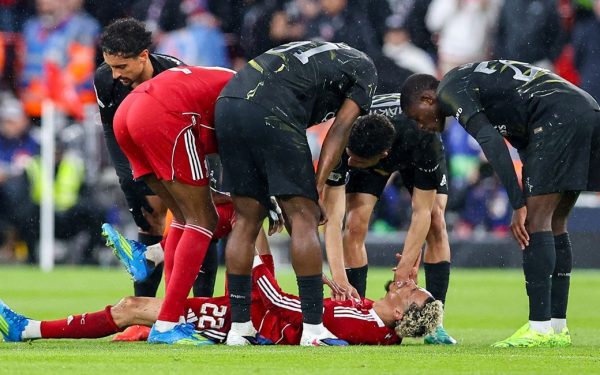 Ekitike, accidentare GROAZNICĂ în Liverpool – PSG: Ratează Mondialul?