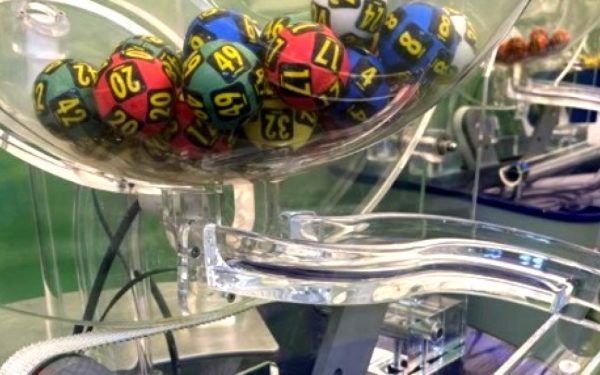 LOTO: Numerele norocoase din 19 aprilie 2026 și premiile Loteria Română