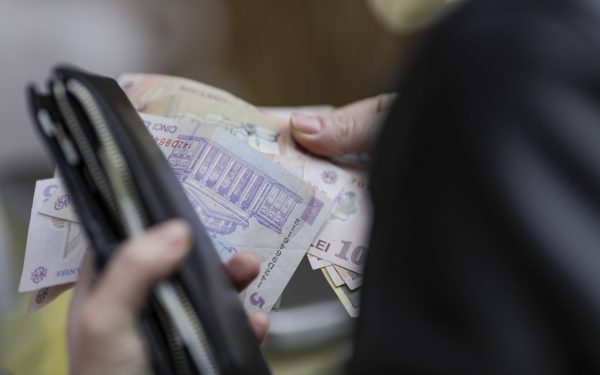Nicușor Dan exclude TVA de 19% în 2026: Decizie cu impact major