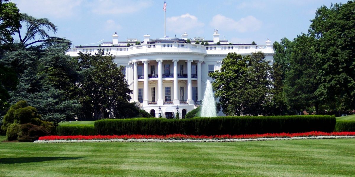 Judecătorul critică dur pe Donald Trump: „obraznică” încercare de a continua lucrările