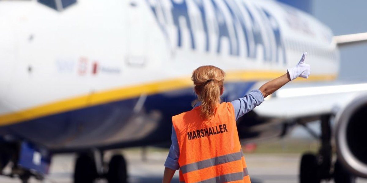 Avion Ryanair, ESCROCHERIE monumentală: 190 de pasageri, lăsați pe dinafară!
