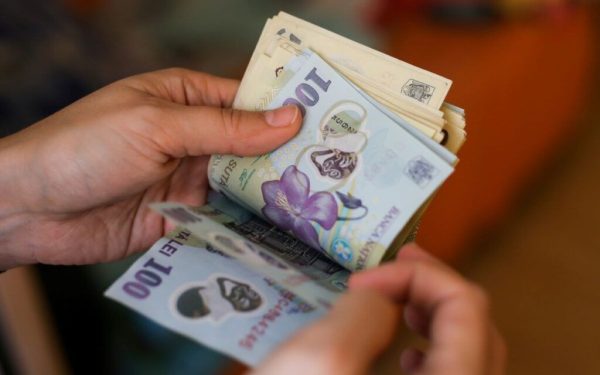 Stimulent de inserție 2026: Cât primesc părinții și cine beneficiază