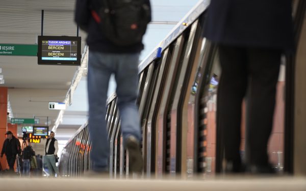 Abonamentele la metrou, vândute de 9 ori mai mult, după anunțul scumpirii
