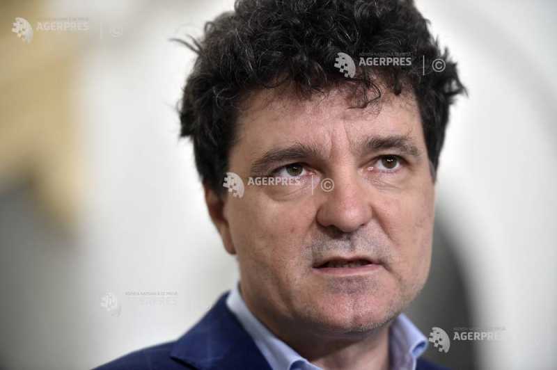 Nicușor Dan și ministrul Sănătății, vizită la centrul de mari arși din Timișoara Președintele Nicușor Dan va ajunge marți la Timișoara pentru a vizita Centrul de mari arși al Spitalului Clinic Județean de Urgență „Pius Brînzeu”