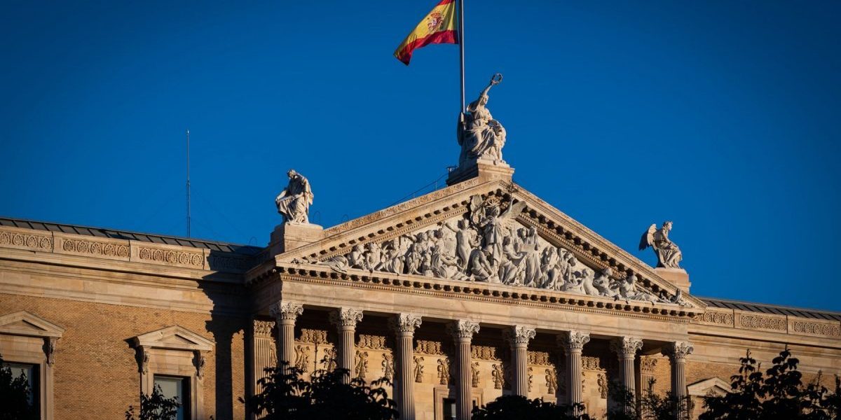 Spania aruncă 7 miliarde € în case sociale: Criză imobiliară, soluție radicală