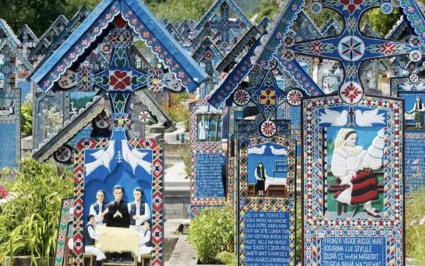 Între Înviere și Blajini: Timpul Sacru al Țăranului Român