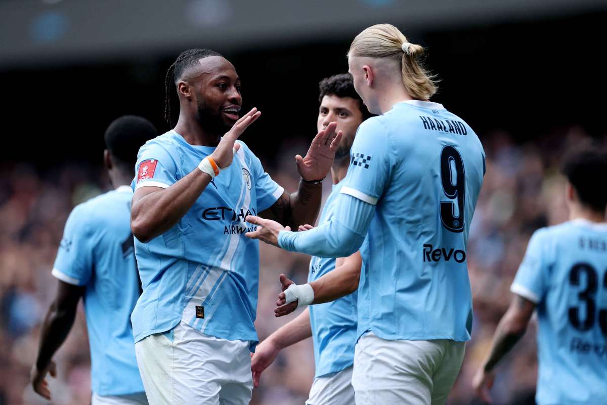 Chelsea – Manchester City, superduel în Anglia, Rațiu, titular în Spania