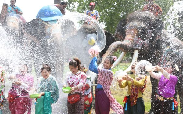 Laos: Anul Nou, sărbătoare vibrantă cu tradiții ancestrale