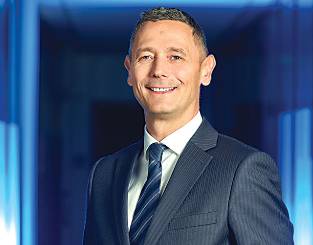 București – Sergiu Manea, CEO-ul BCR, a primit o nouă prelungire a mandatului până în februarie 2030, semn că austriecii de la Erste au încredere în capacitatea sa de a conduce banca