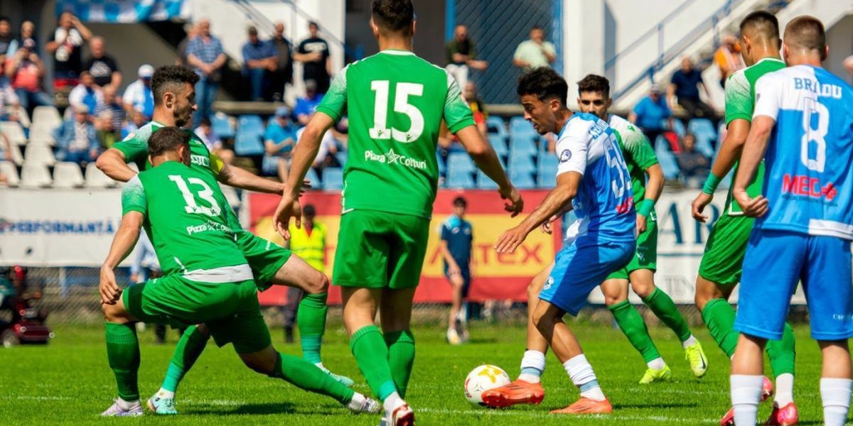 Bacau și Bistrița, scena surprizelor uluitoare în play-out-ul Ligii 2