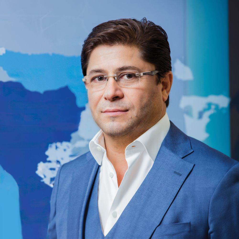 Ecoul roților de tren răsună tot mai pregnant în România, simbolizând o răscruce importantă pentru viitorul țării