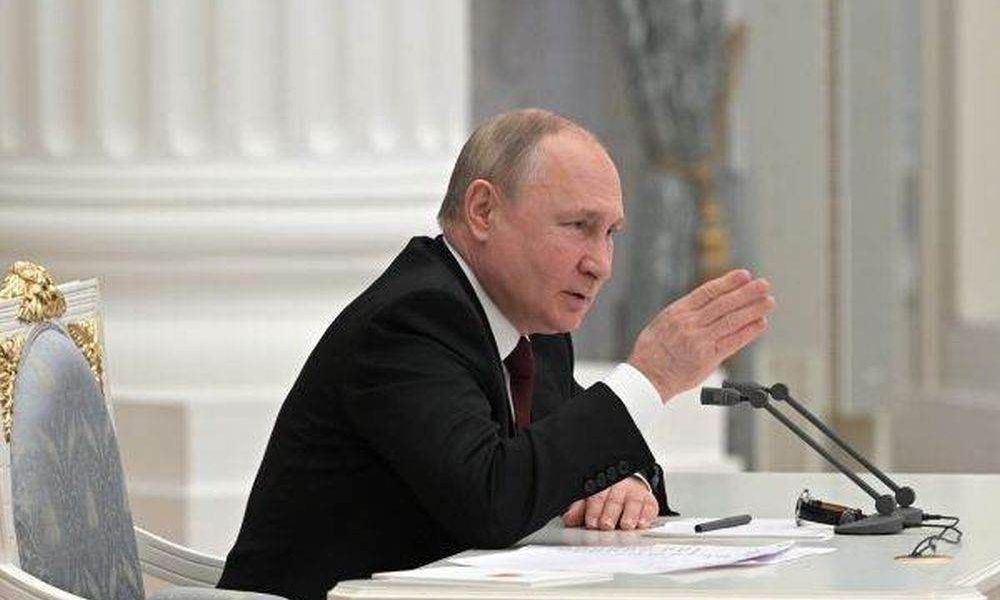 Președintele rus VLADIMIR Putin a anunțat joi o încetare temporară a focului în Ucraina, pe durata sărbătorilor pascale ortodoxe, un gest care ar putea oferi un moment de respiro într-un conflict ce durează de peste patru ani