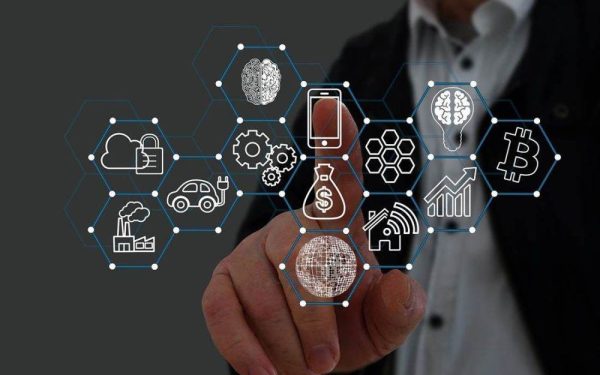 Amazon dezvăluie profiturile din inteligența artificială, în premieră