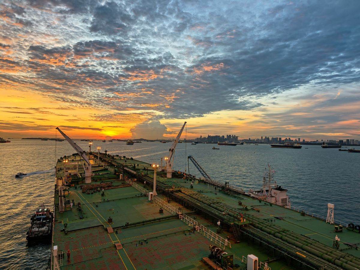 Blocada SUA: Iranul, sufocat de restricții la exportul petrolului