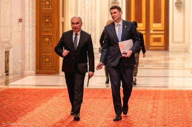 Abrudean: Reformele lui Bolojan au deranjat. Viitorul: reforme sau întoarcere la trecut