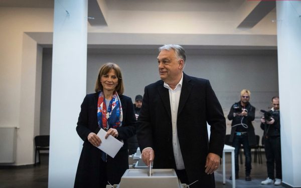 Orban, apel la unguri: Apărați Ungaria, altfel vine războiul