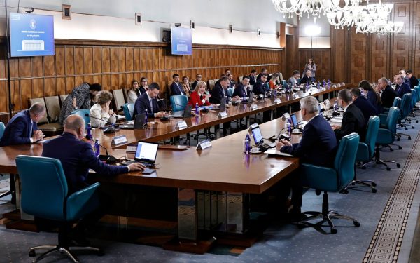 Partidul cel mai mare cere demisia premierului României, criză politică iminentă