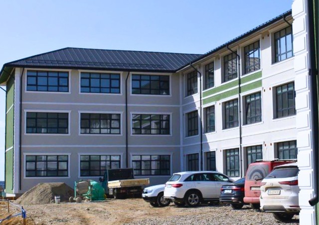 Ministrul Educației, vizită-fulger la Iași: Miliard de lei pentru școli noi