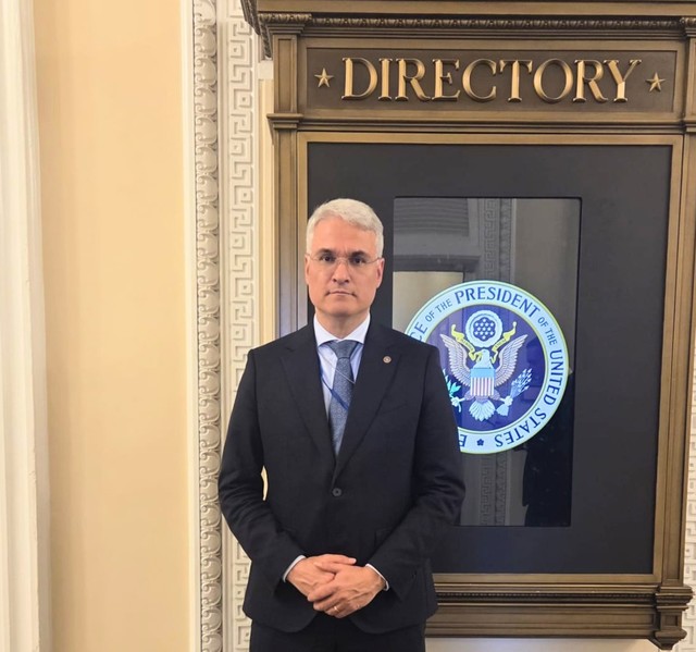 Pîslaru (USR): „Nu aruncăm România în haos!” Avertisment pentru „aventuri politice”