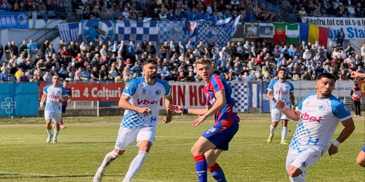 FC Bihor – Corvinul, duelul de foc din Liga 2: Vezi LIVE, azi, meciul