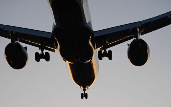 Greșeală de navigare: Familia din Italia a aterizat în Craiova, nu Cracovia