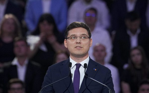 Politicianul cu eșecuri răsunătoare, grațiat 10 luni: Un precedent în politica din România