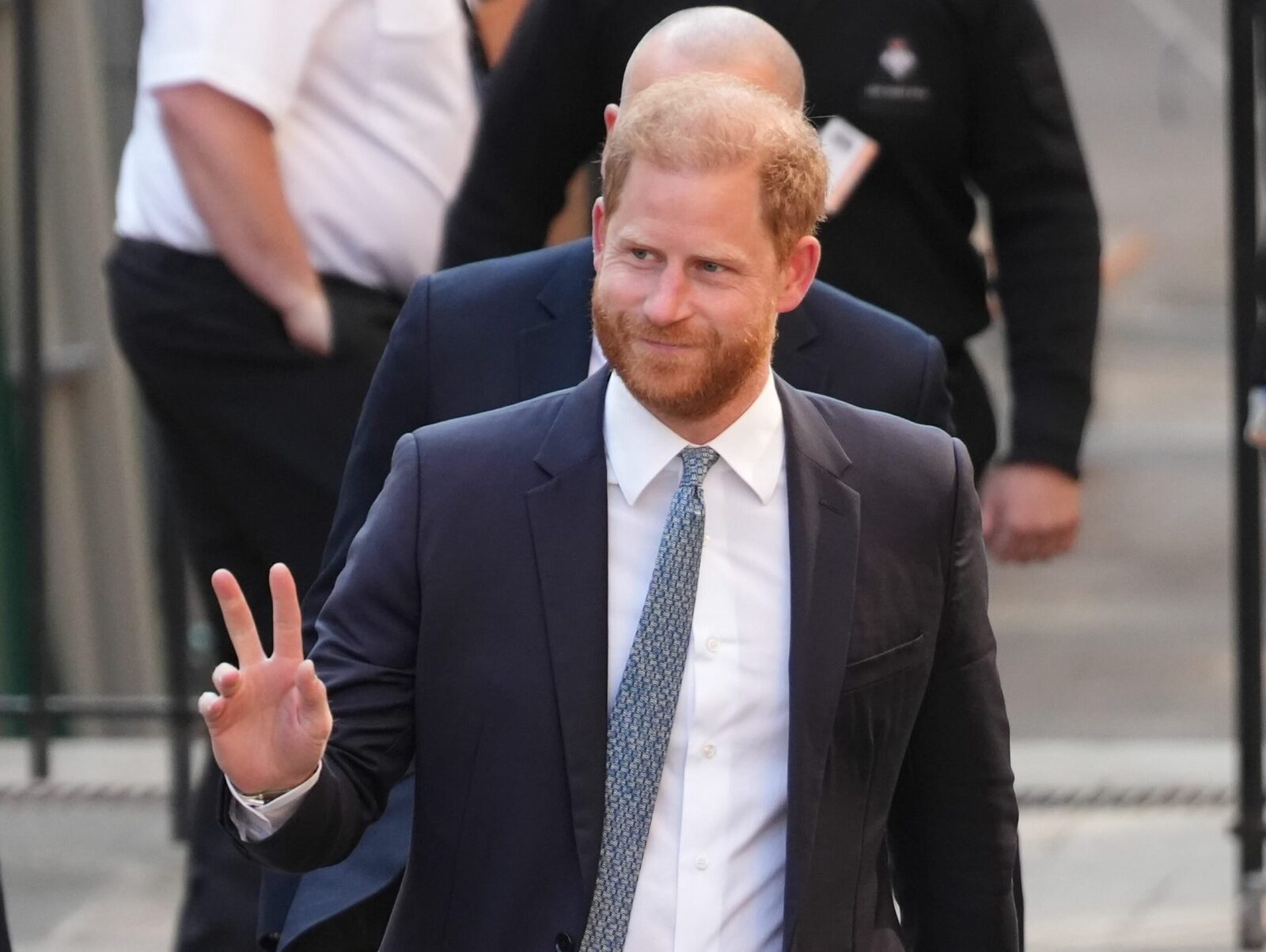 ONG african dă în judecată pe Prințul harry: Reputația, afectată grav?
